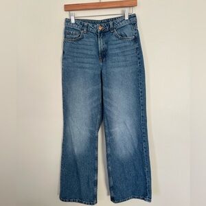 H&M Straight Leg Blue Jeans